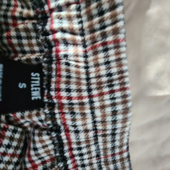 Plaid Cold Shoulder Blouse and pants set - Picture 3 of 10